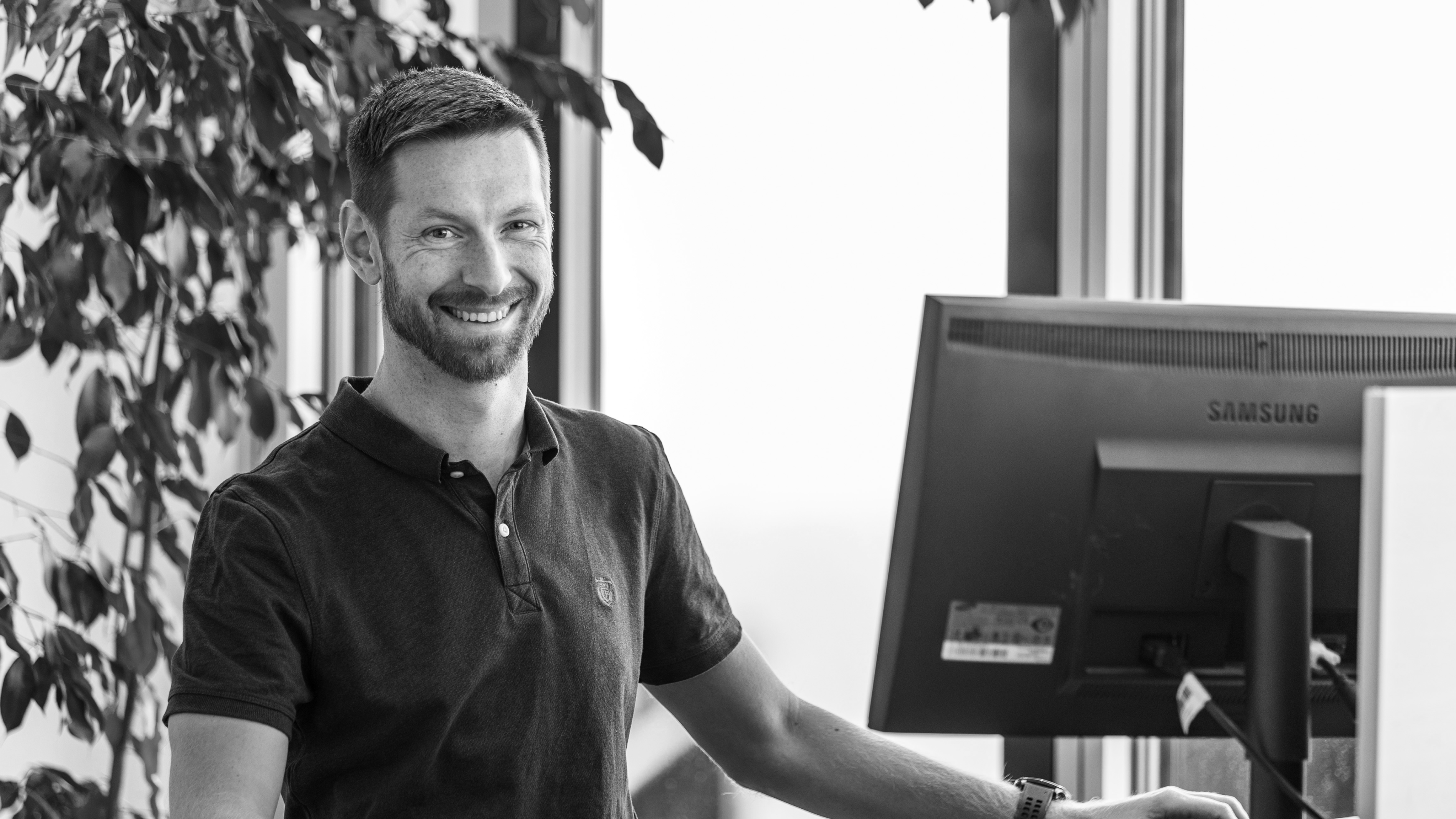 schwarz-weißes Headerbild Portrait